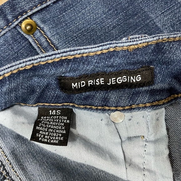 Women’s rue 21 size 14 short mid rise jegging - Picture 2 of 11